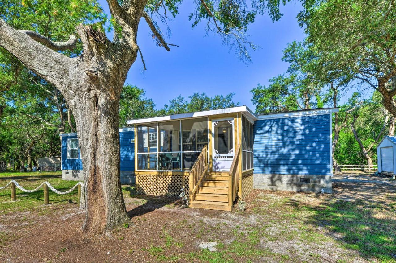 Pelican Place Coastal Cottage Walk To Back Sound Harkers Island Eksteriør billede